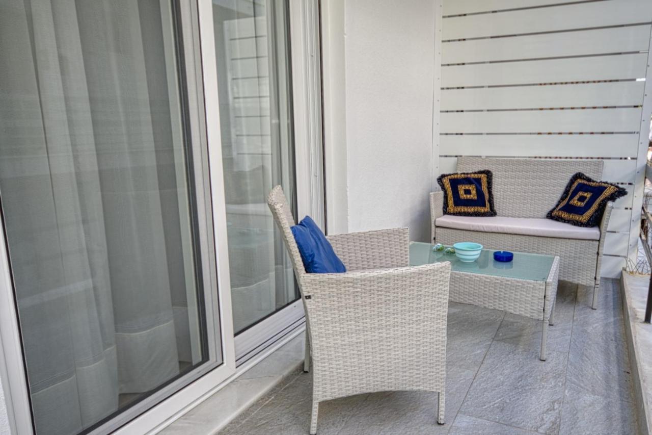 The Rhodes Marina Apartment Rhodes City Exterior foto